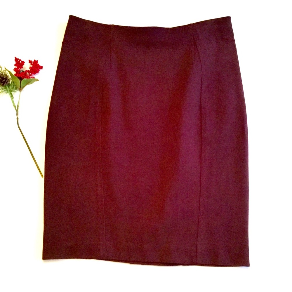 Ann Taylor 8P Ponte Pencil Skirt